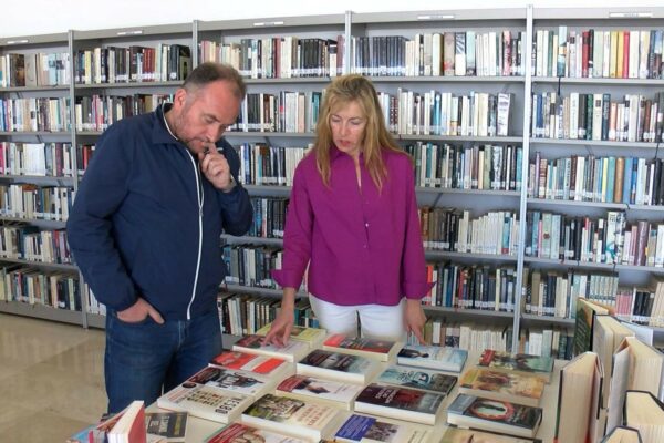 AYTO ALHAURÍN EL GRANDE_NUEVOS FONDOS BIBLIOGRÁFICOS PARA LAS BIBLIOTECAS MUNICIPALES_01 (1)