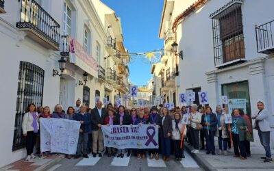 Alhaurín el Grande reúne a más de un centenar de personas en los actos del 25N contra la violencia hacia las mujeres