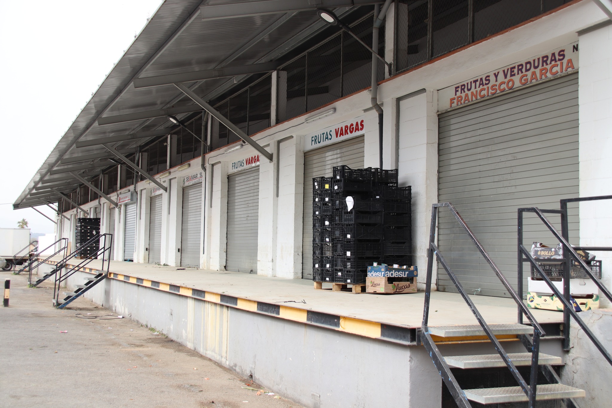 Abierto el plazo de licitaci&oacute;n para la concesi&oacute;n de 18 cuarteladas del Mercado de Abastos de Alhaur&iacute;n el Grande