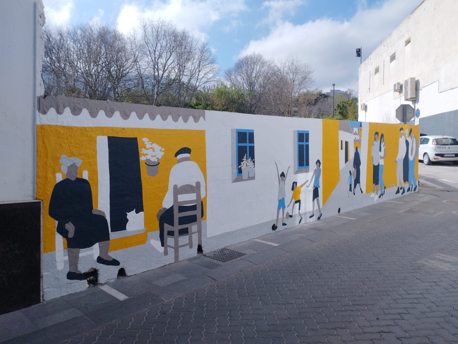 Alhaur&iacute;n el Grande renueva el mural de Calle Cruz para seguir embelleciendo sus espacios urbanos
