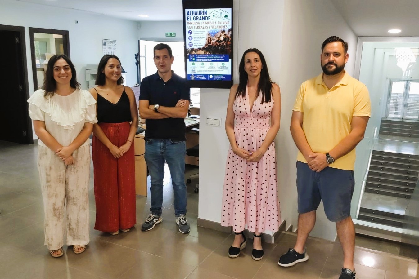 El Ayuntamiento publica el decreto que regula las actuaciones en terrazas y veladores durante el verano