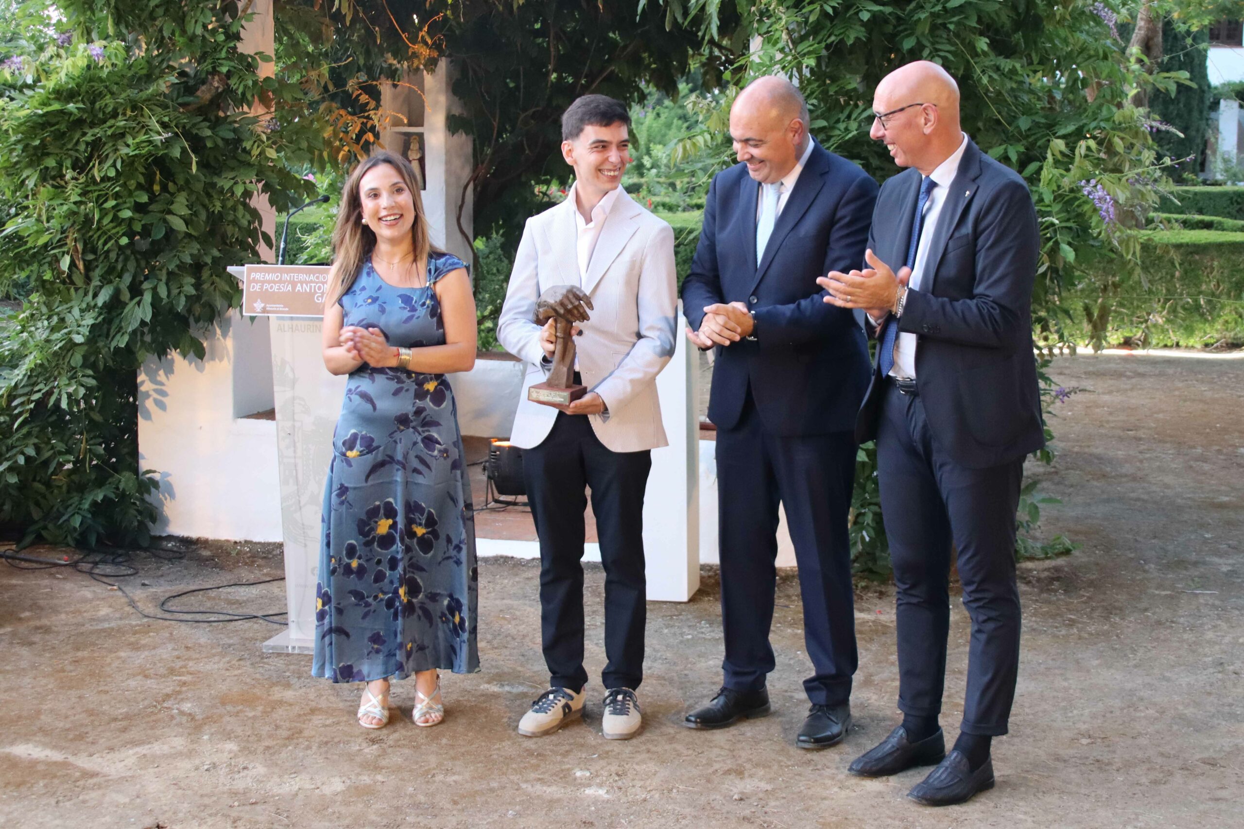 El XX Premio Internacional de Poes&iacute;a Antonio Gala reafirma su compromiso con el talento joven