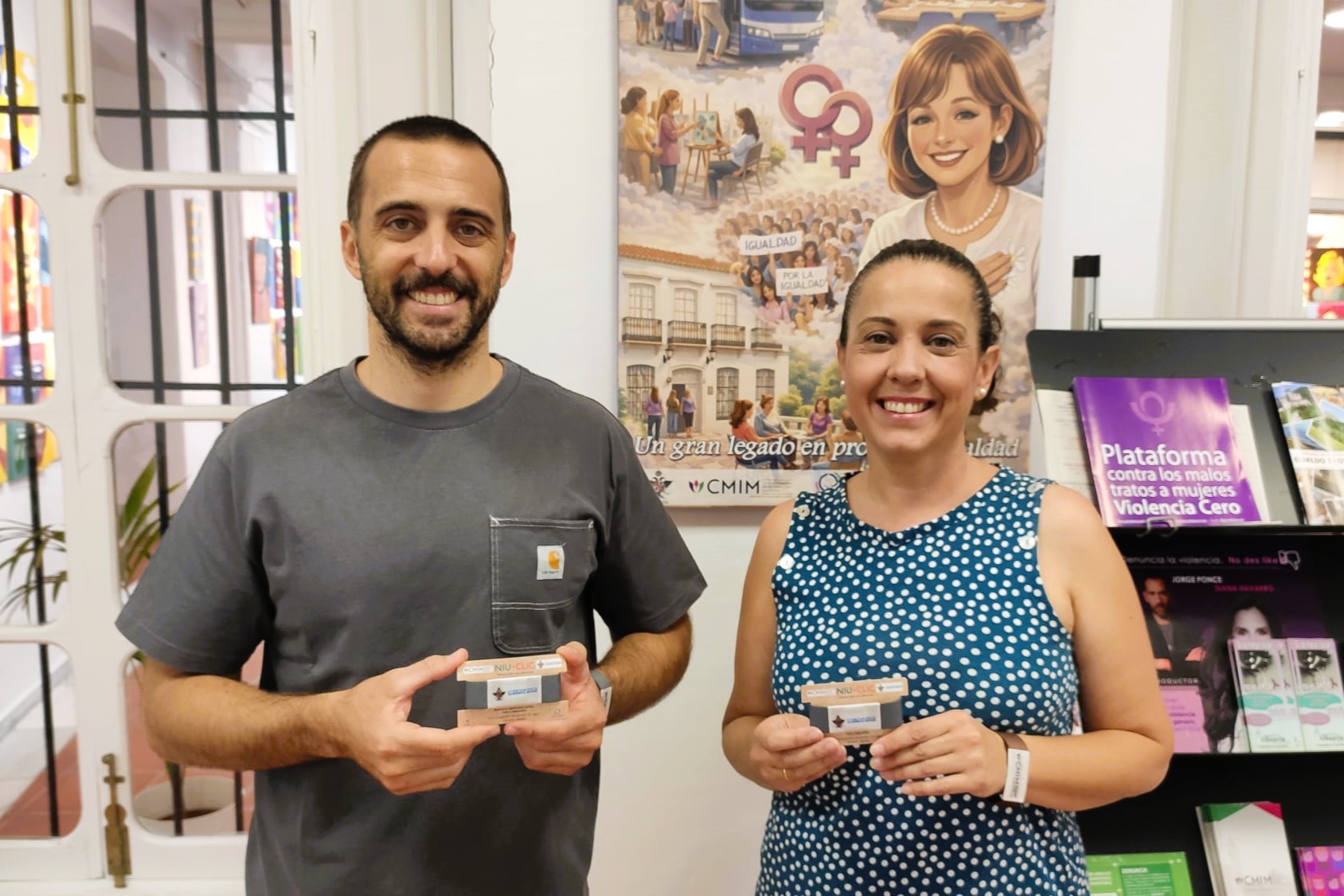 Alhaur&iacute;n el Grande refuerza las herramientas de protecci&oacute;n para las mujeres con la implantaci&oacute;n de pulseras con tecnolog&iacute;a NFC